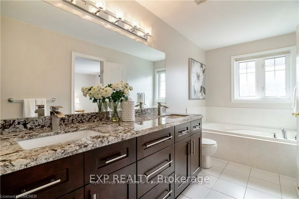 1333, Kestell, 1009 - JC Joshua Creek, Oakville