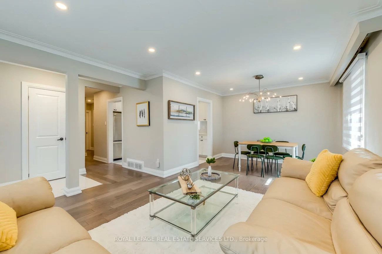577, Trudale, 1020 - WO West, Oakville