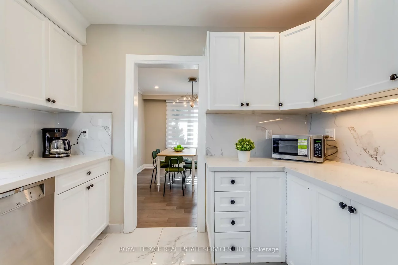 577, Trudale, 1020 - WO West, Oakville
