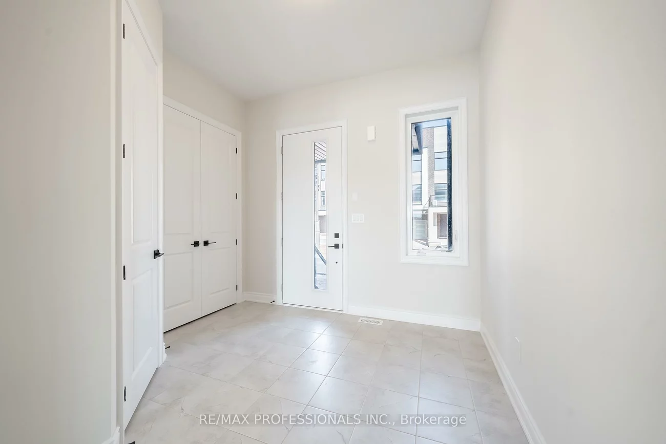 1304, Anthonia, 1010 - JM Joshua Meadows, Oakville