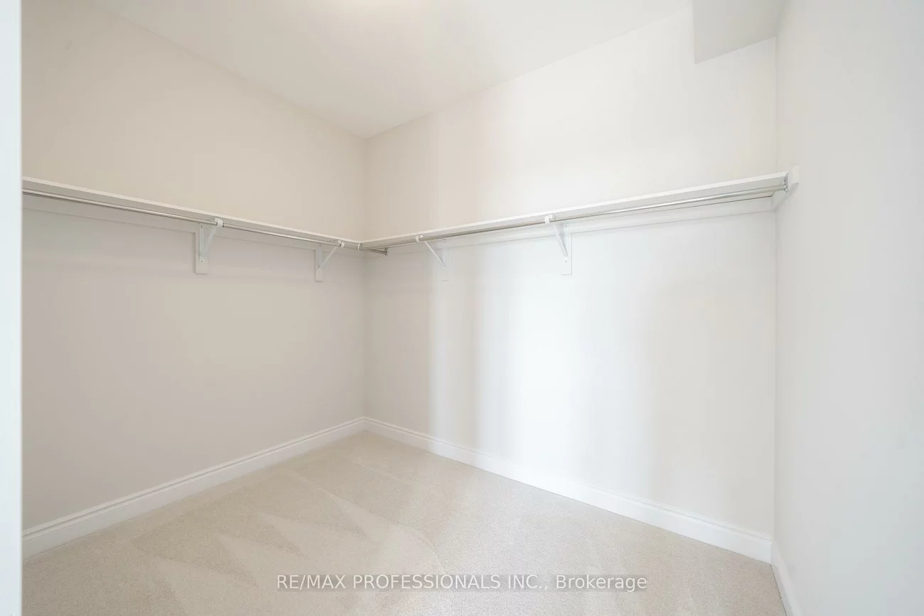 1304, Anthonia, 1010 - JM Joshua Meadows, Oakville
