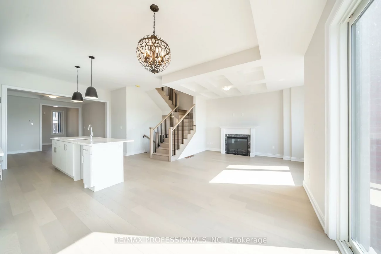 1304, Anthonia, 1010 - JM Joshua Meadows, Oakville