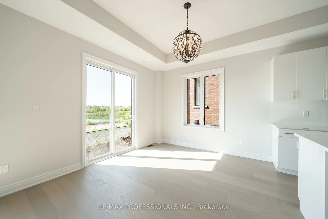 1304, Anthonia, 1010 - JM Joshua Meadows, Oakville