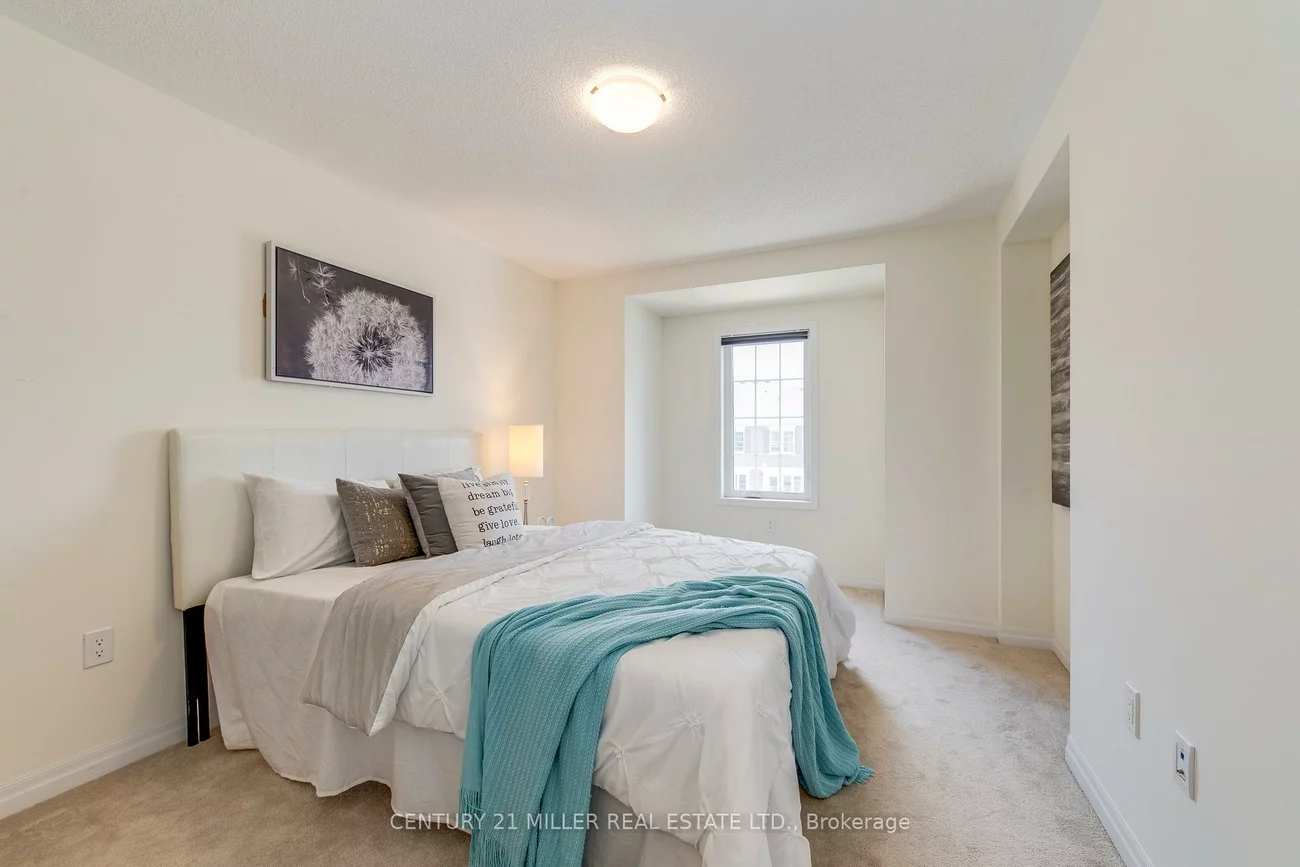 3473, Vernon Powell, 1008 - GO Glenorchy, Oakville