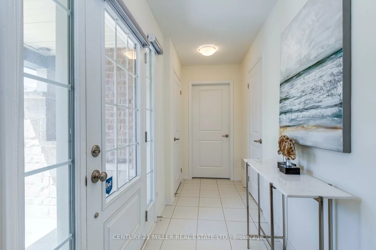 3473, Vernon Powell, 1008 - GO Glenorchy, Oakville