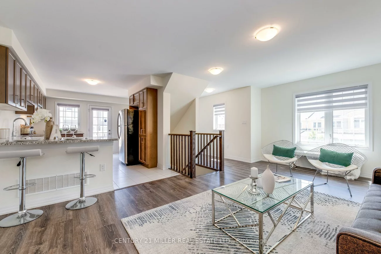 3473, Vernon Powell, 1008 - GO Glenorchy, Oakville