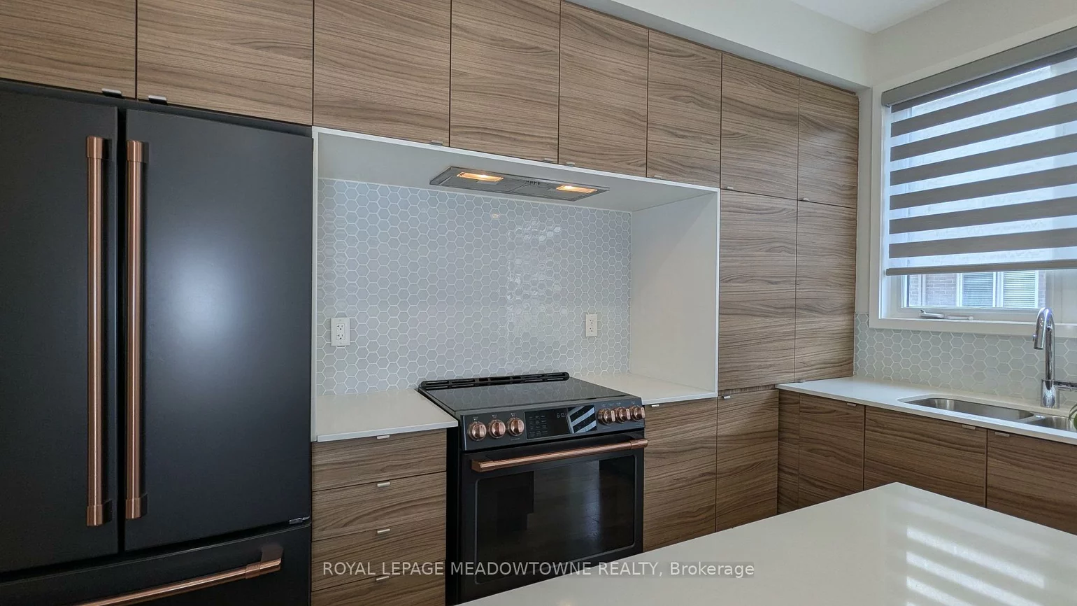 171, Huguenot, 1008 - GO Glenorchy, Oakville