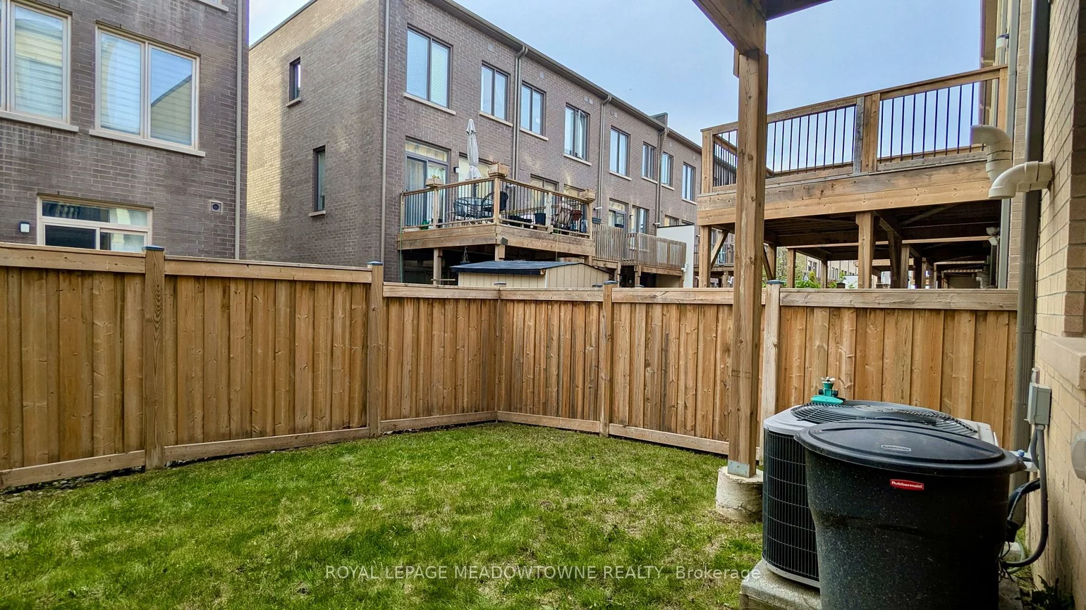 171, Huguenot, 1008 - GO Glenorchy, Oakville