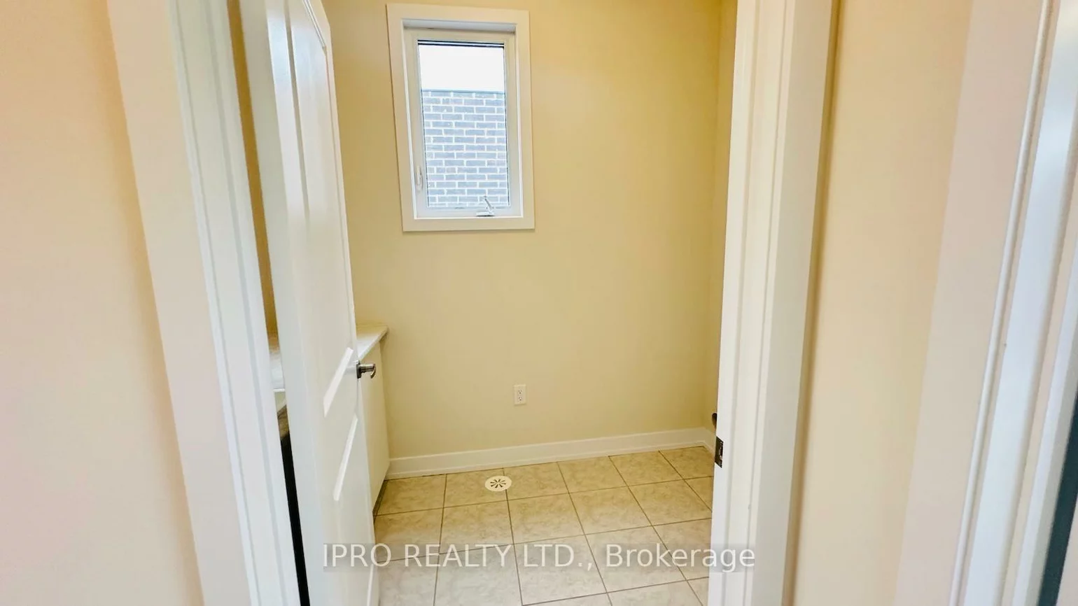 3098, Meadowridge, 1010 - JM Joshua Meadows, Oakville