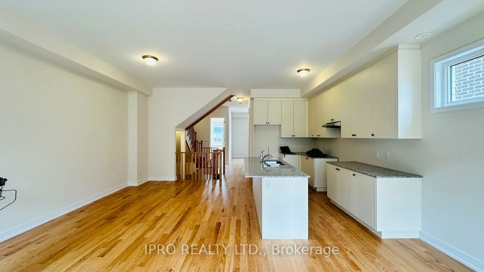 3098, Meadowridge, 1010 - JM Joshua Meadows, Oakville