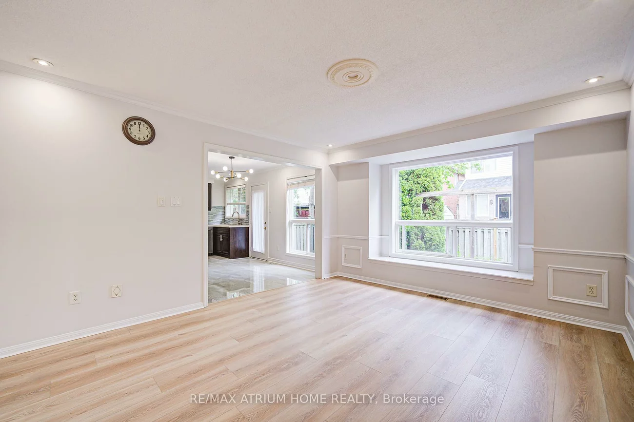 2293, Oakhaven, 1022 - WT West Oak Trails, Oakville