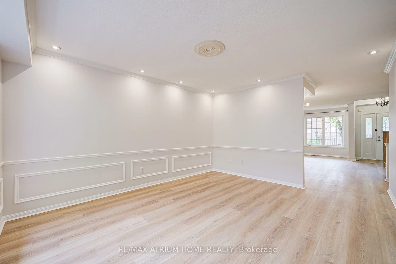 2293, Oakhaven, 1022 - WT West Oak Trails, Oakville