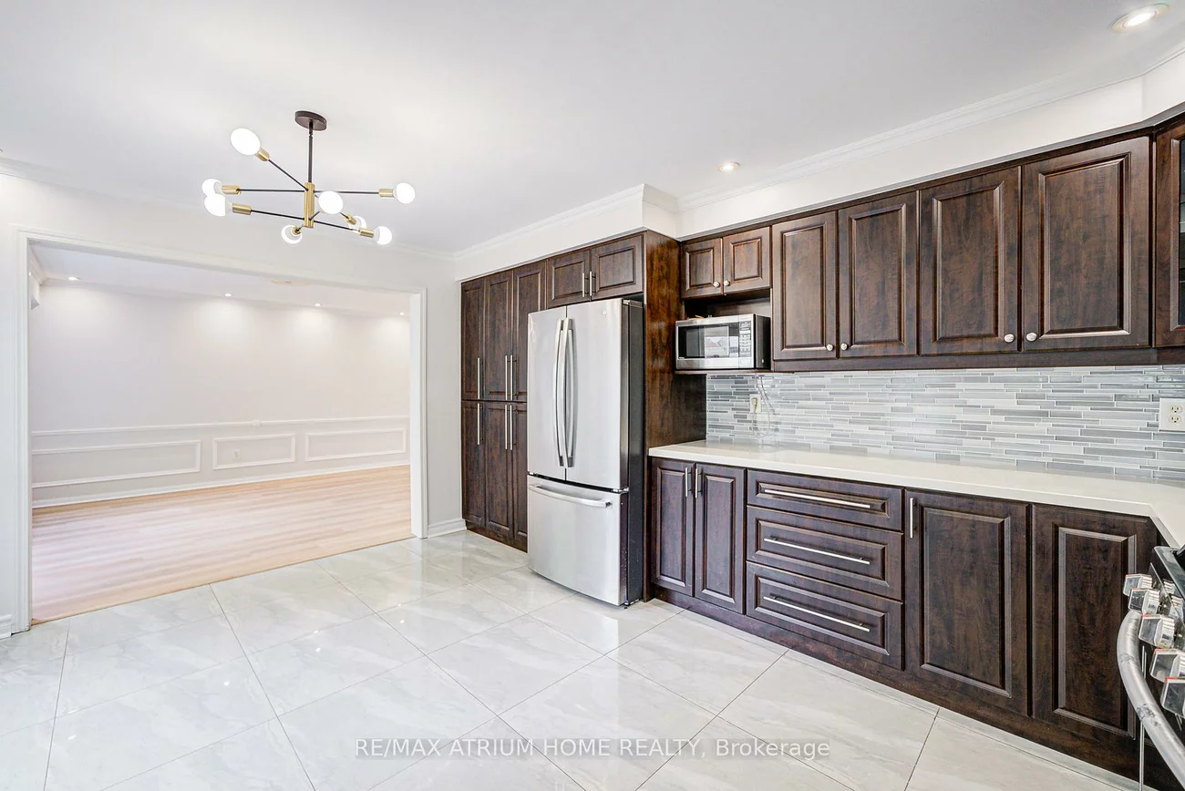 2293, Oakhaven, 1022 - WT West Oak Trails, Oakville