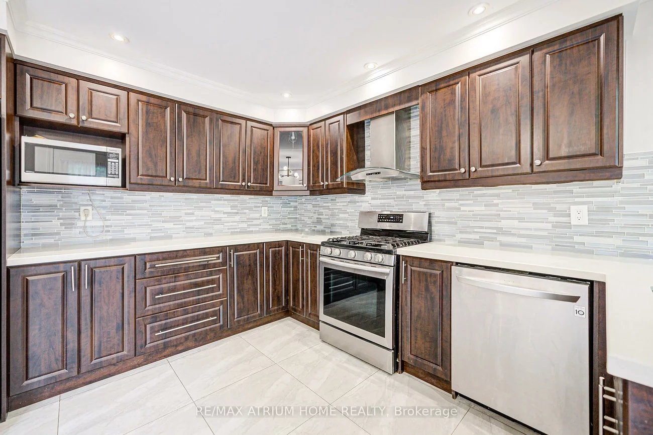 2293, Oakhaven, 1022 - WT West Oak Trails, Oakville