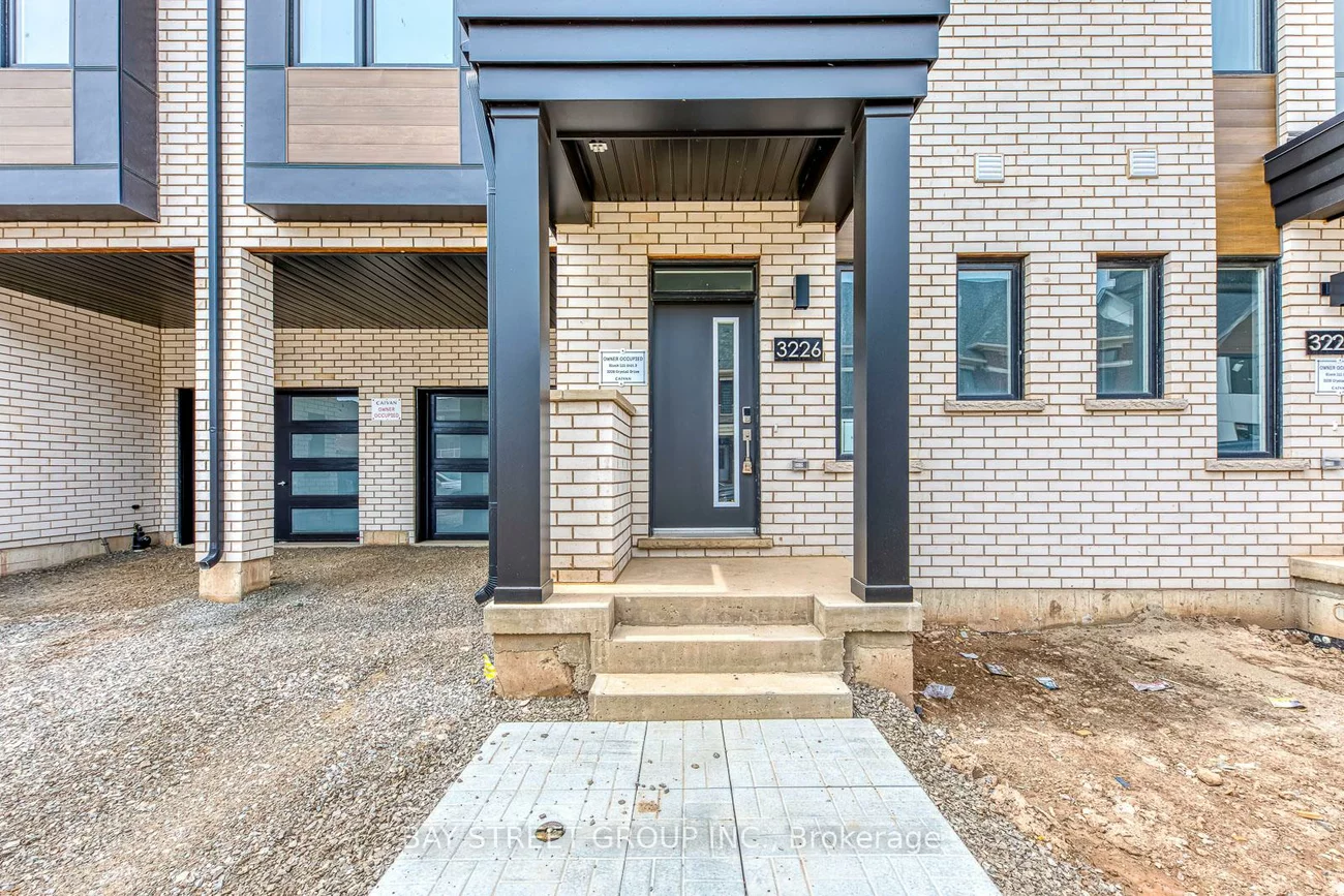 3226, Crystal, 1008 - GO Glenorchy, Oakville