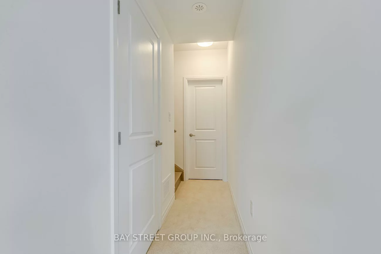 3226, Crystal, 1008 - GO Glenorchy, Oakville