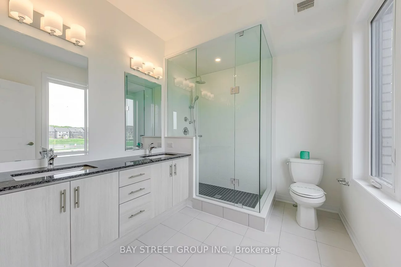 3226, Crystal, 1008 - GO Glenorchy, Oakville