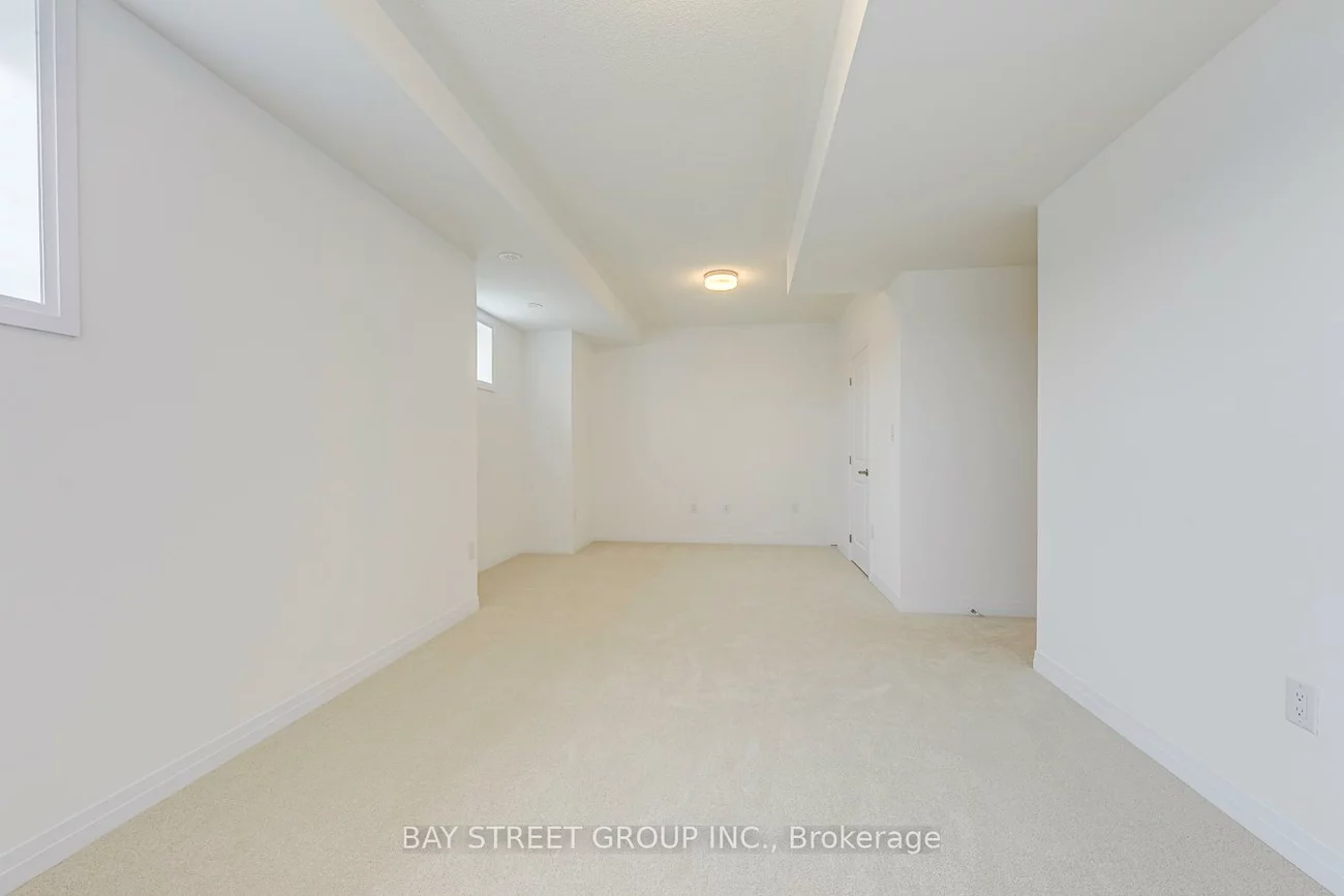 3226, Crystal, 1008 - GO Glenorchy, Oakville