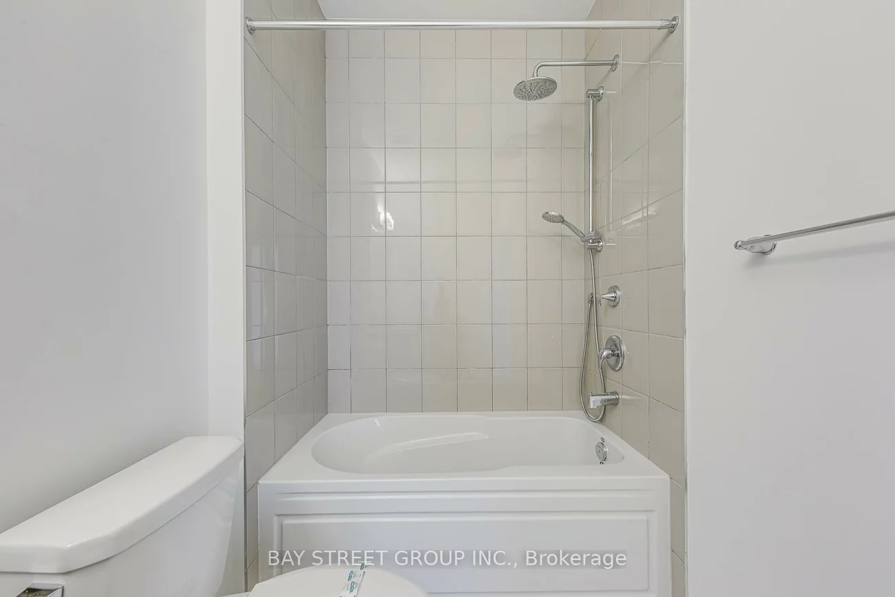 3226, Crystal, 1008 - GO Glenorchy, Oakville