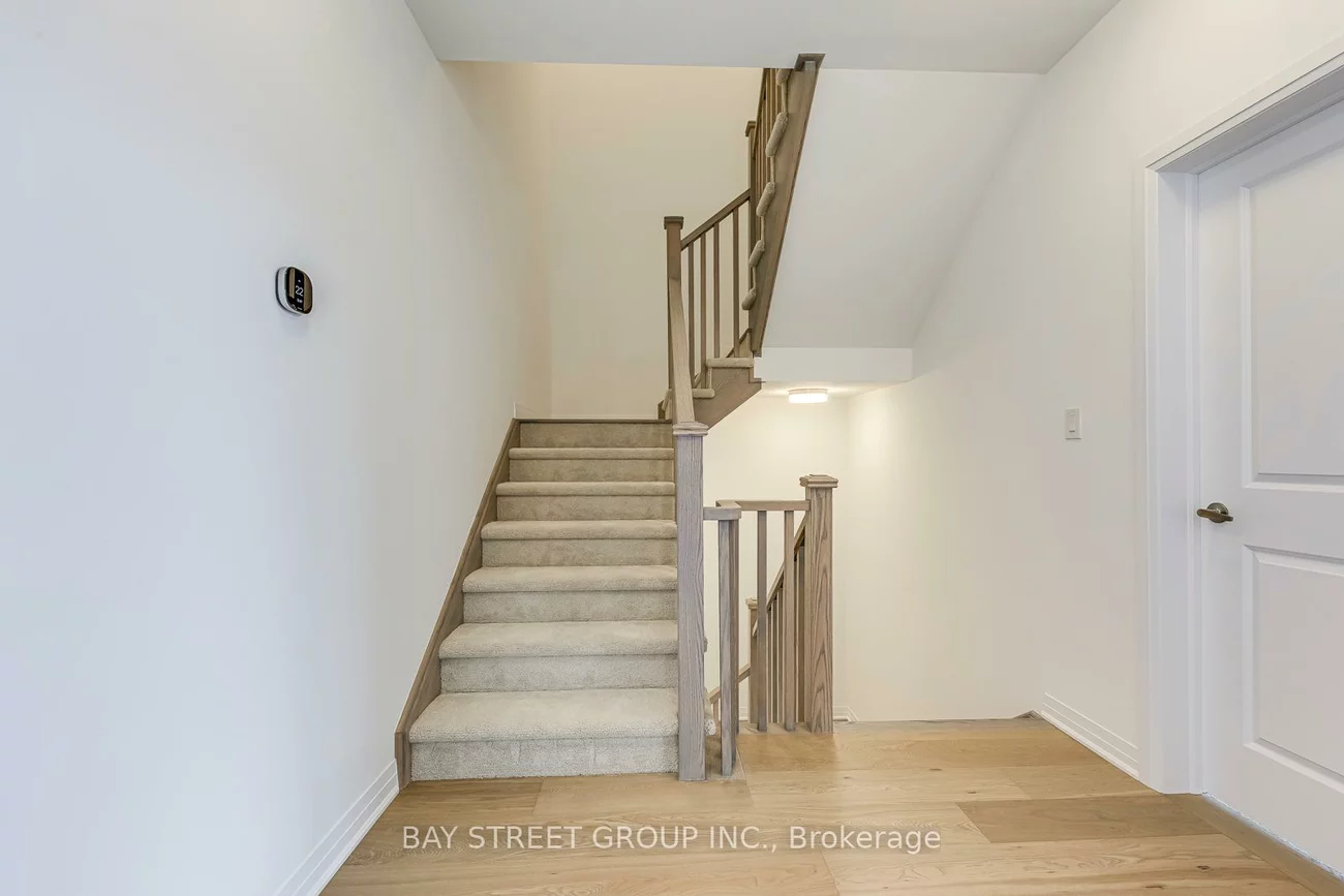 3226, Crystal, 1008 - GO Glenorchy, Oakville