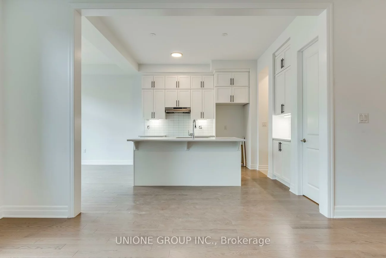 1198, Pelican, 1010 - JM Joshua Meadows, Oakville