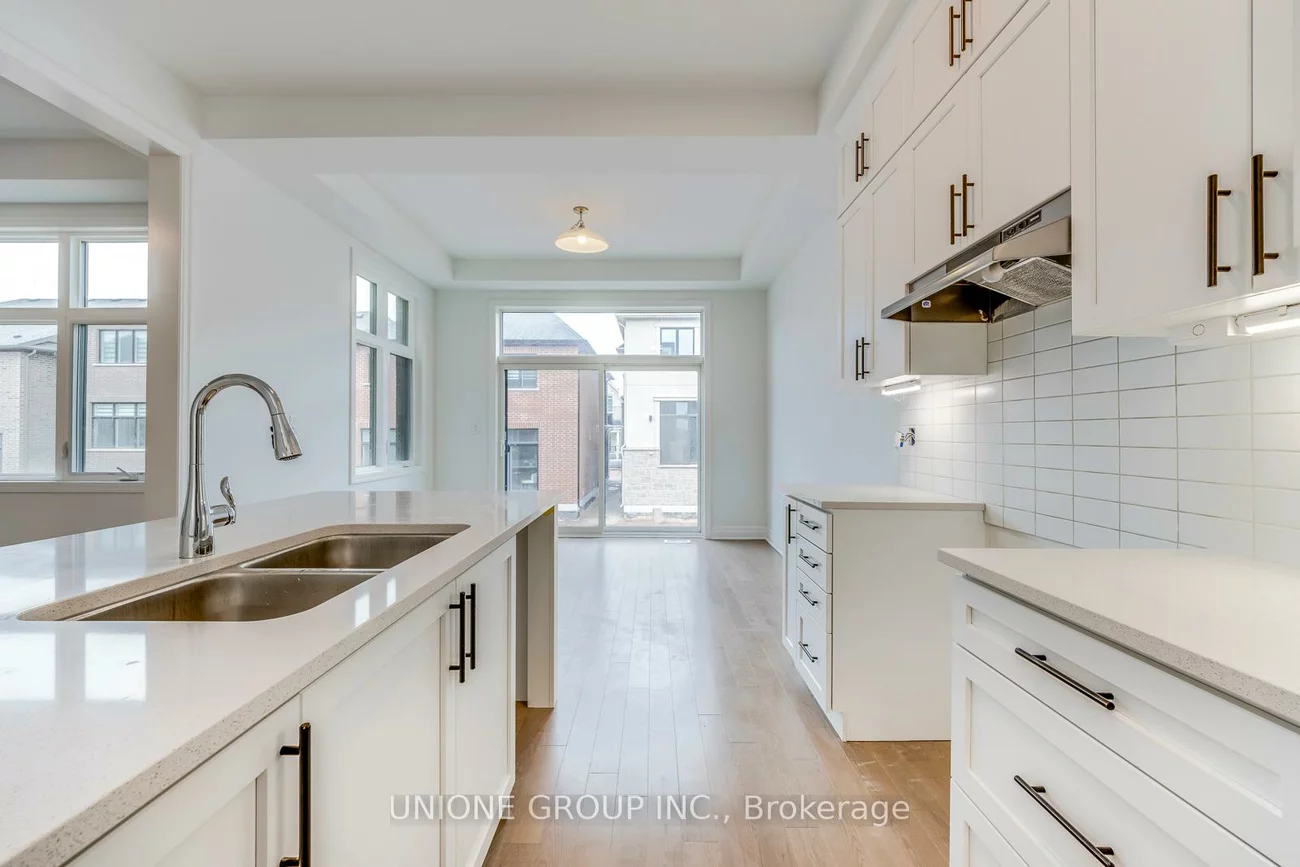 1198, Pelican, 1010 - JM Joshua Meadows, Oakville