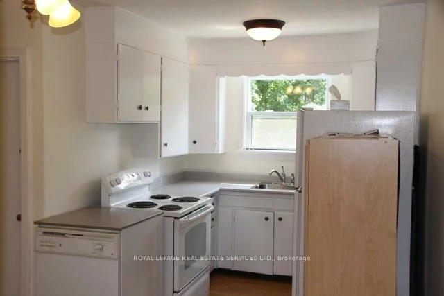 1345, Sixth, 1003 - CP College Park, Oakville