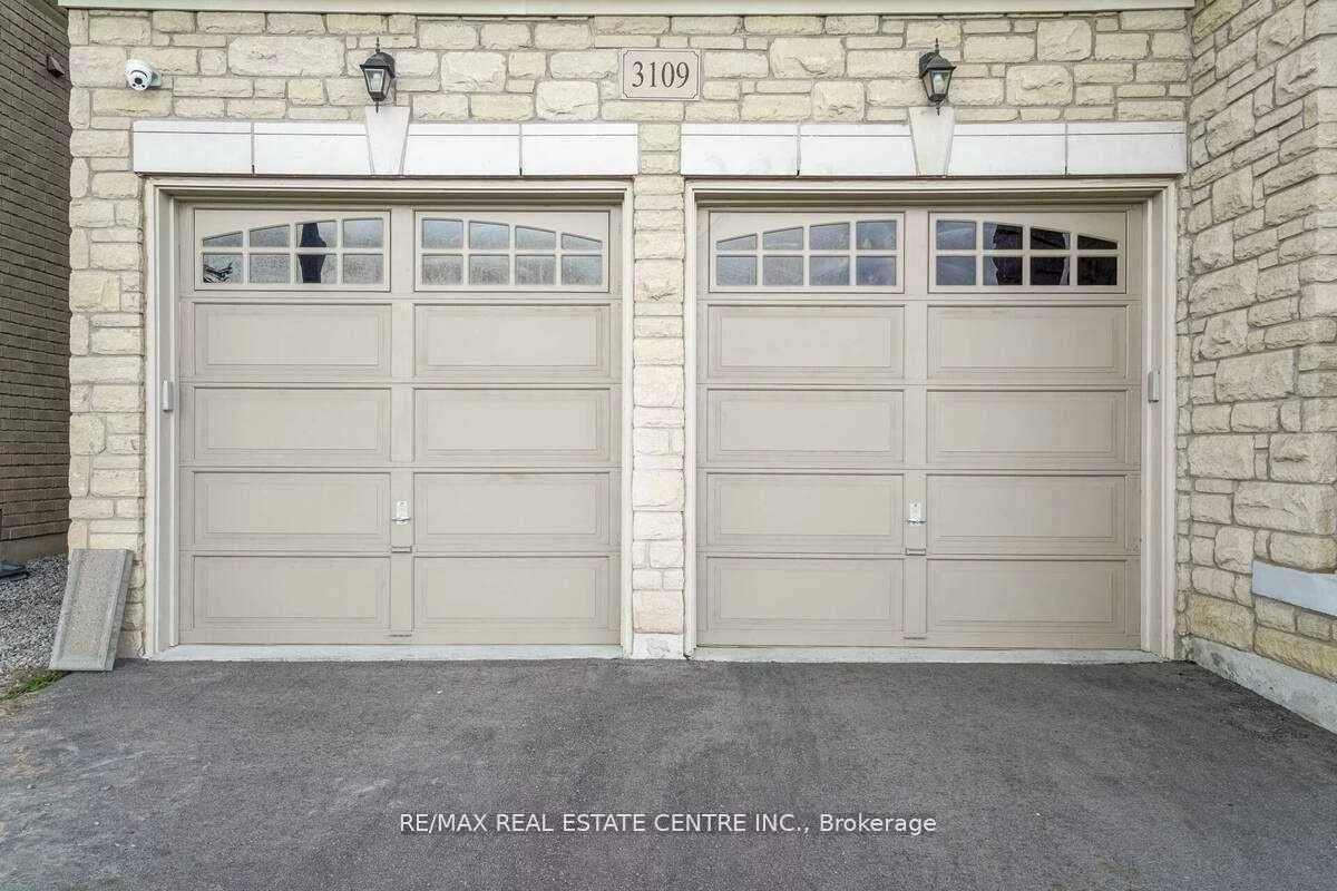 3109, William Rose, 1010 - JM Joshua Meadows, Oakville