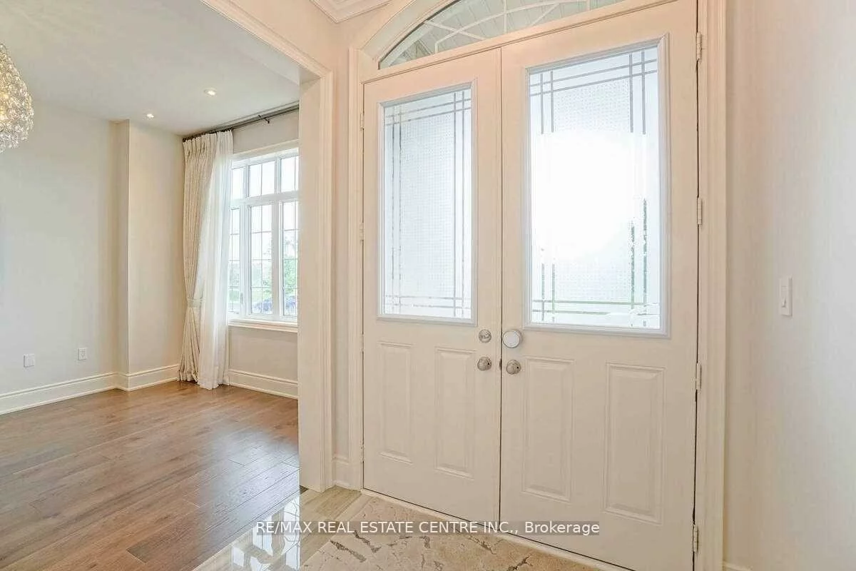 3109, William Rose, 1010 - JM Joshua Meadows, Oakville
