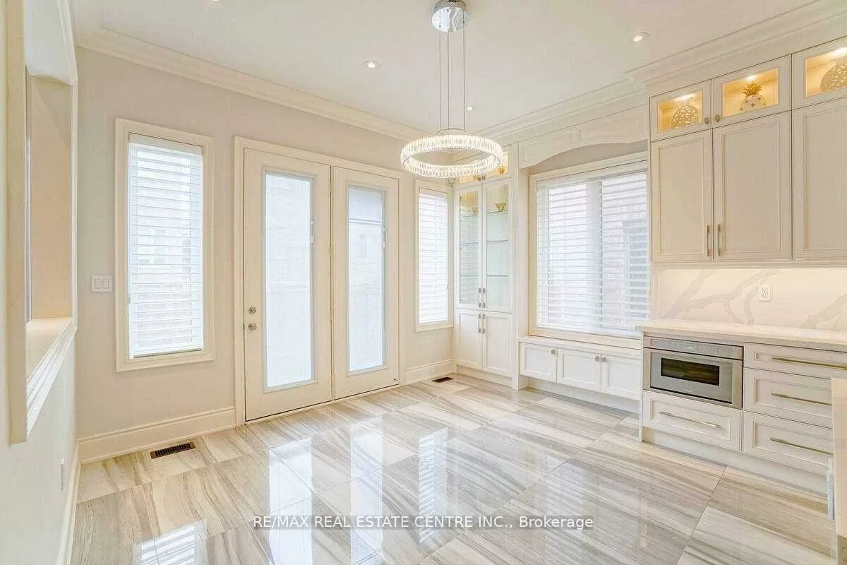 3109, William Rose, 1010 - JM Joshua Meadows, Oakville