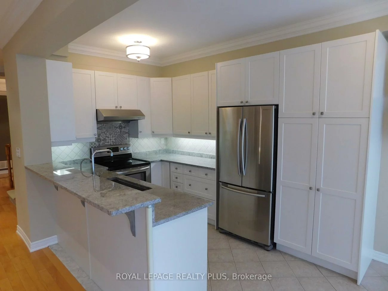 2333, Woodfield, 1015 - RO River Oaks, Oakville