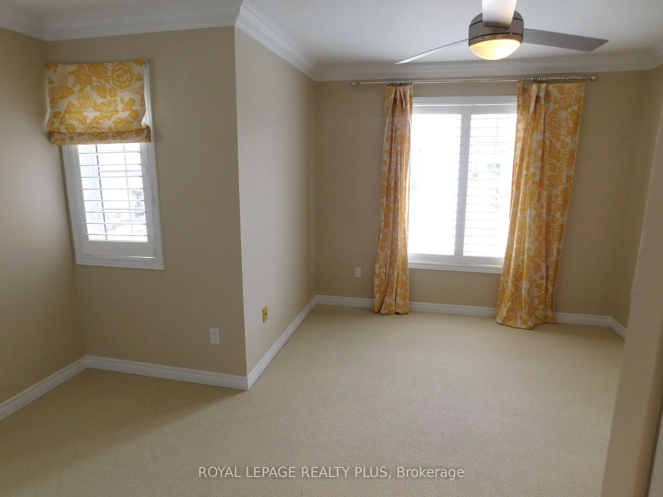2333, Woodfield, 1015 - RO River Oaks, Oakville
