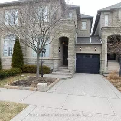 2333, Woodfield, 1015 - RO River Oaks, Oakville