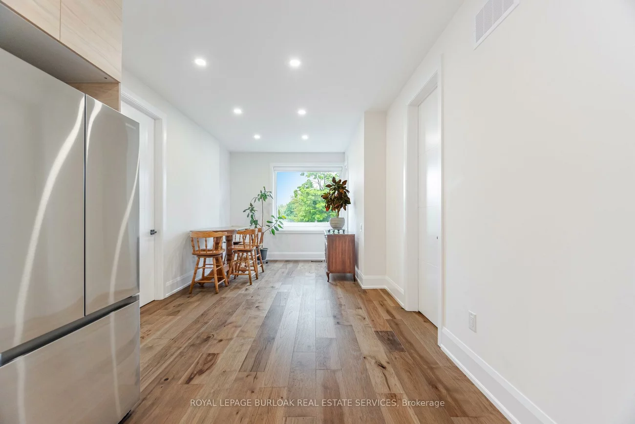 527, Vyner, 1020 - WO West, Oakville