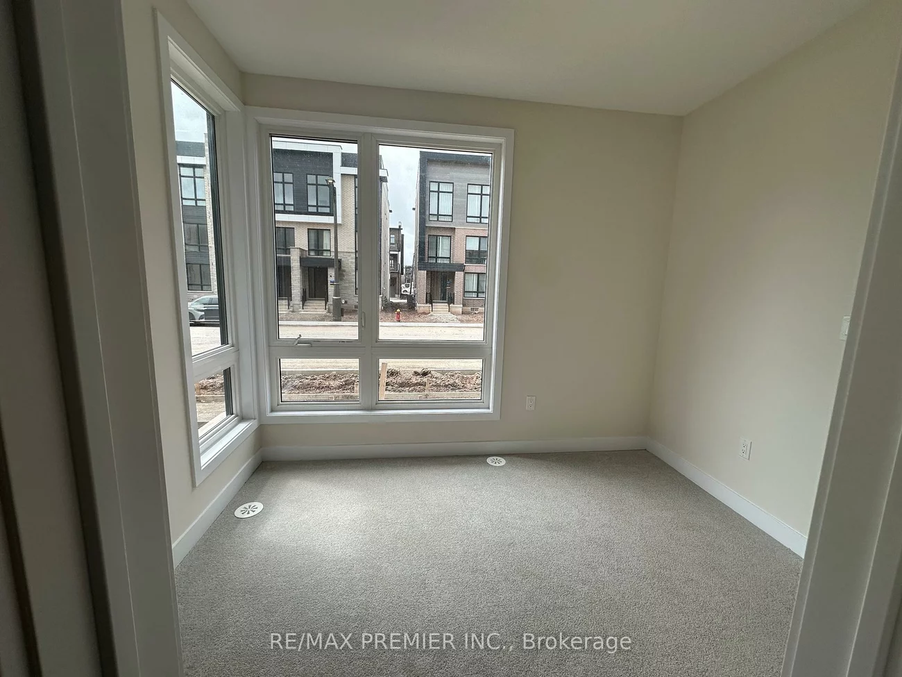 3107, Meadowridge, 1010 - JM Joshua Meadows, Oakville