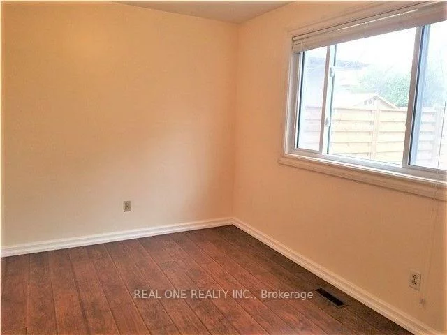 79, Osborne, 1003 - CP College Park, Oakville