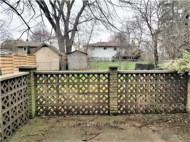 79, Osborne, 1003 - CP College Park, Oakville