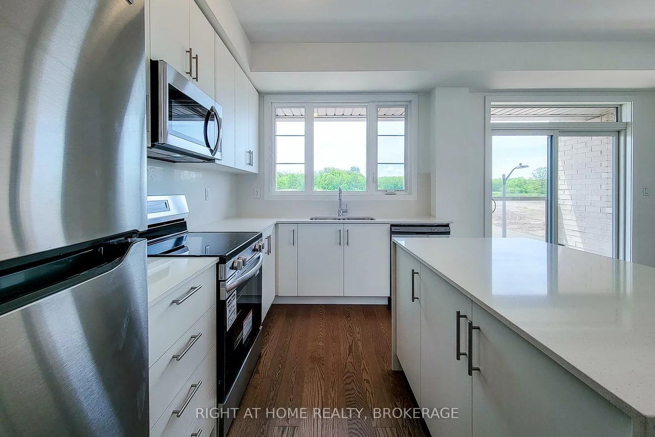 1131, WHEAT BOOM, 1010 - JM Joshua Meadows, Oakville