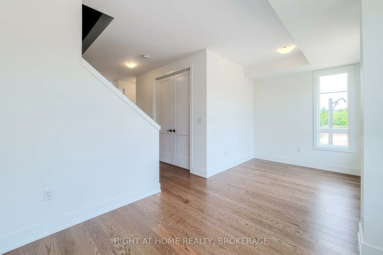 1131, WHEAT BOOM, 1010 - JM Joshua Meadows, Oakville
