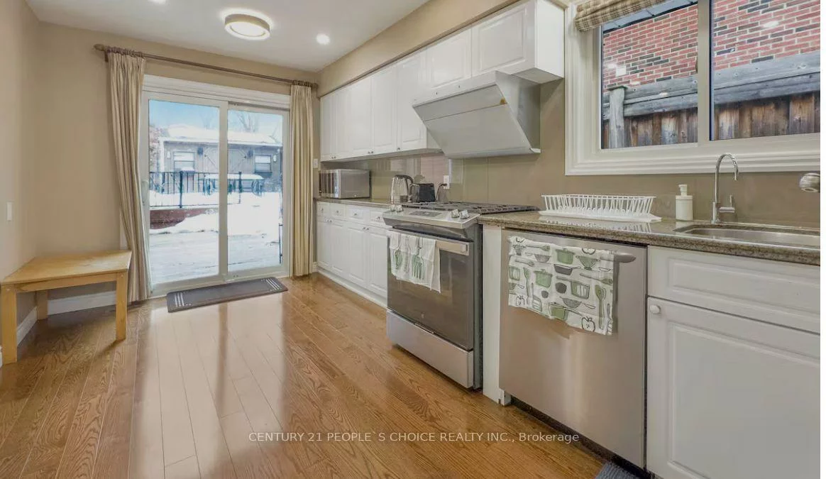 1246, Landfair, 1005 - FA Falgarwood, Oakville