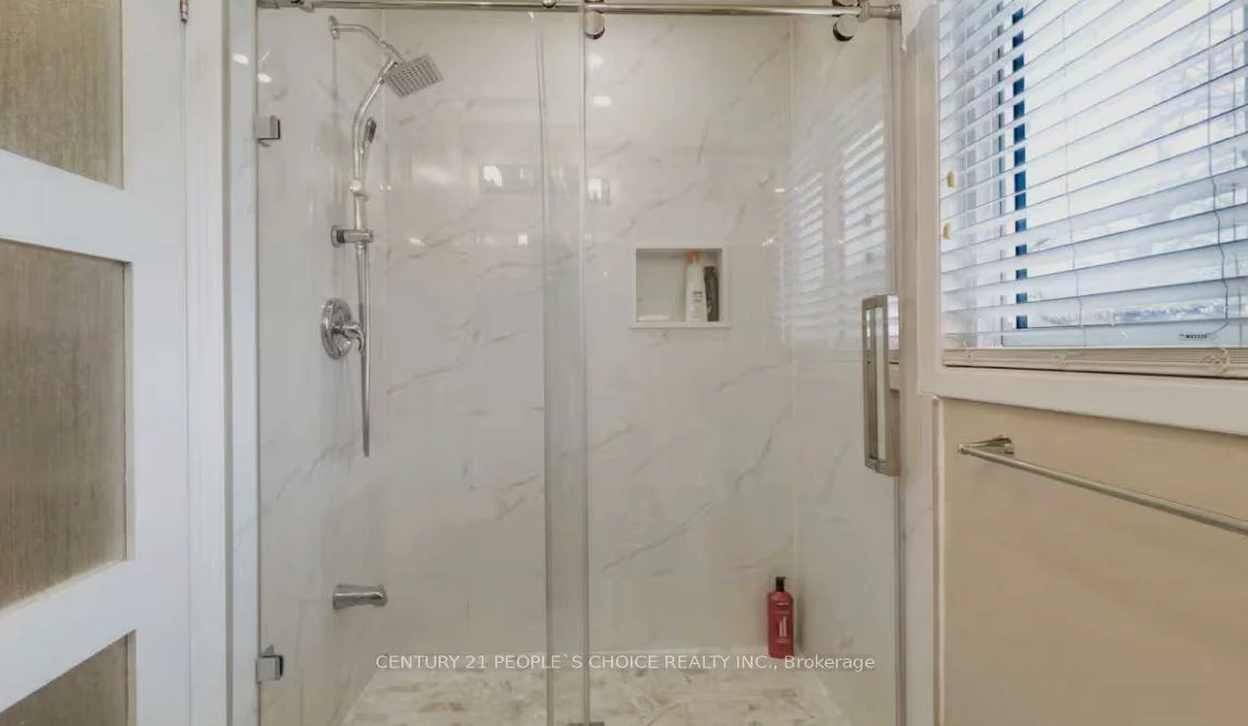 1246, Landfair, 1005 - FA Falgarwood, Oakville