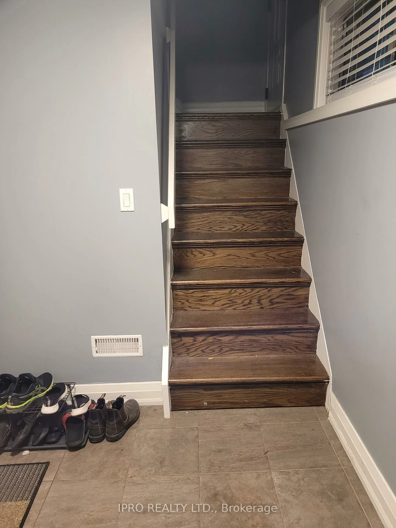 296, Third, 1001 - BR Bronte, Oakville