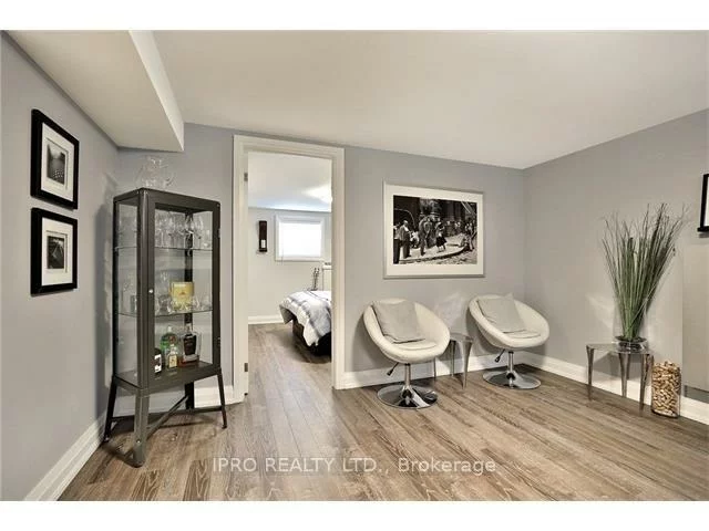 296, Third, 1001 - BR Bronte, Oakville