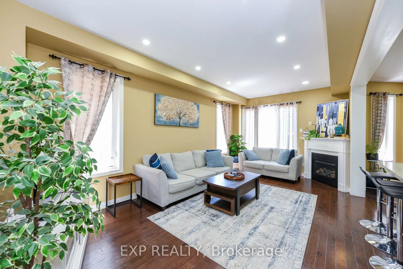 3270, Robert Brown, 1008 - GO Glenorchy, Oakville