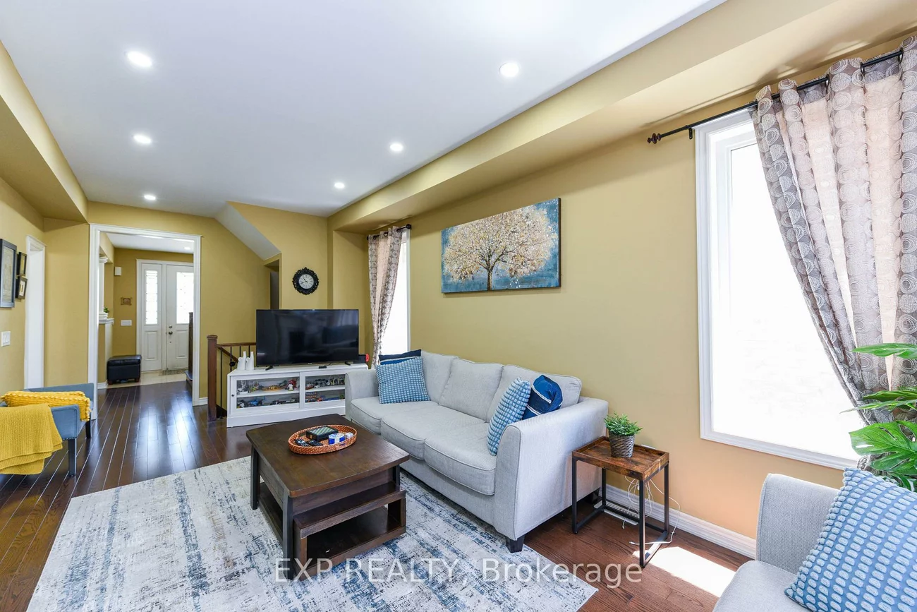 3270, Robert Brown, 1008 - GO Glenorchy, Oakville