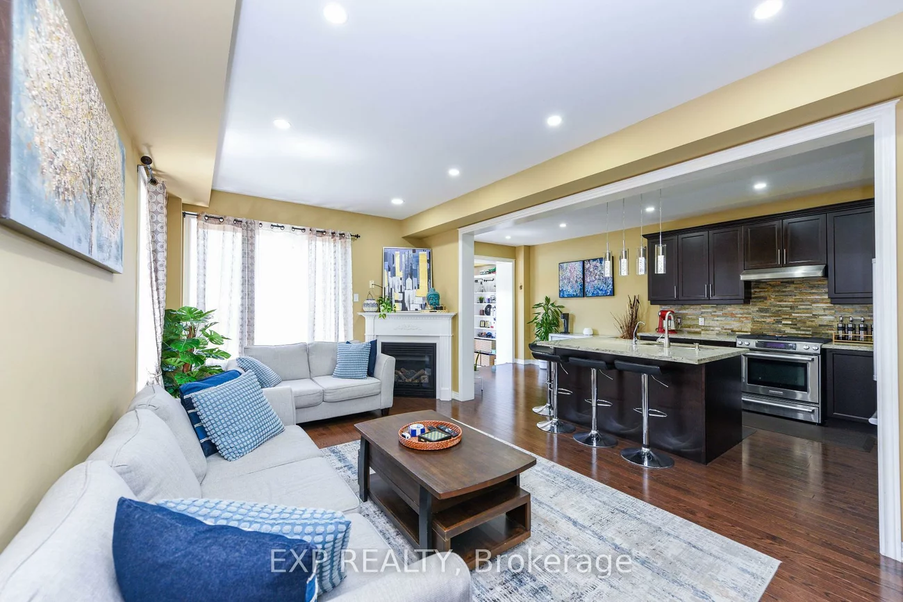 3270, Robert Brown, 1008 - GO Glenorchy, Oakville