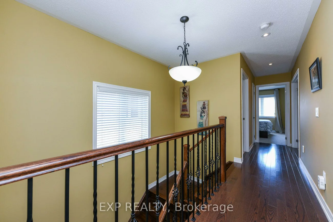 3270, Robert Brown, 1008 - GO Glenorchy, Oakville