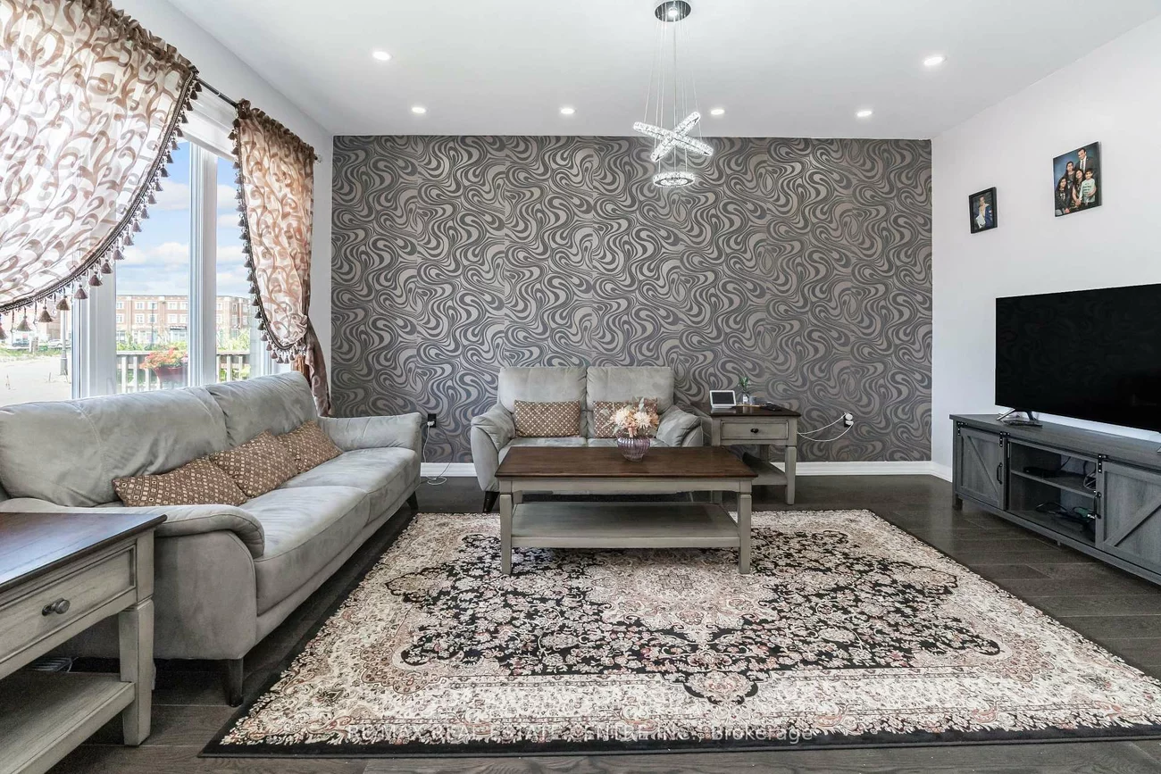 3470, Vernon Powell, 1008 - GO Glenorchy, Oakville