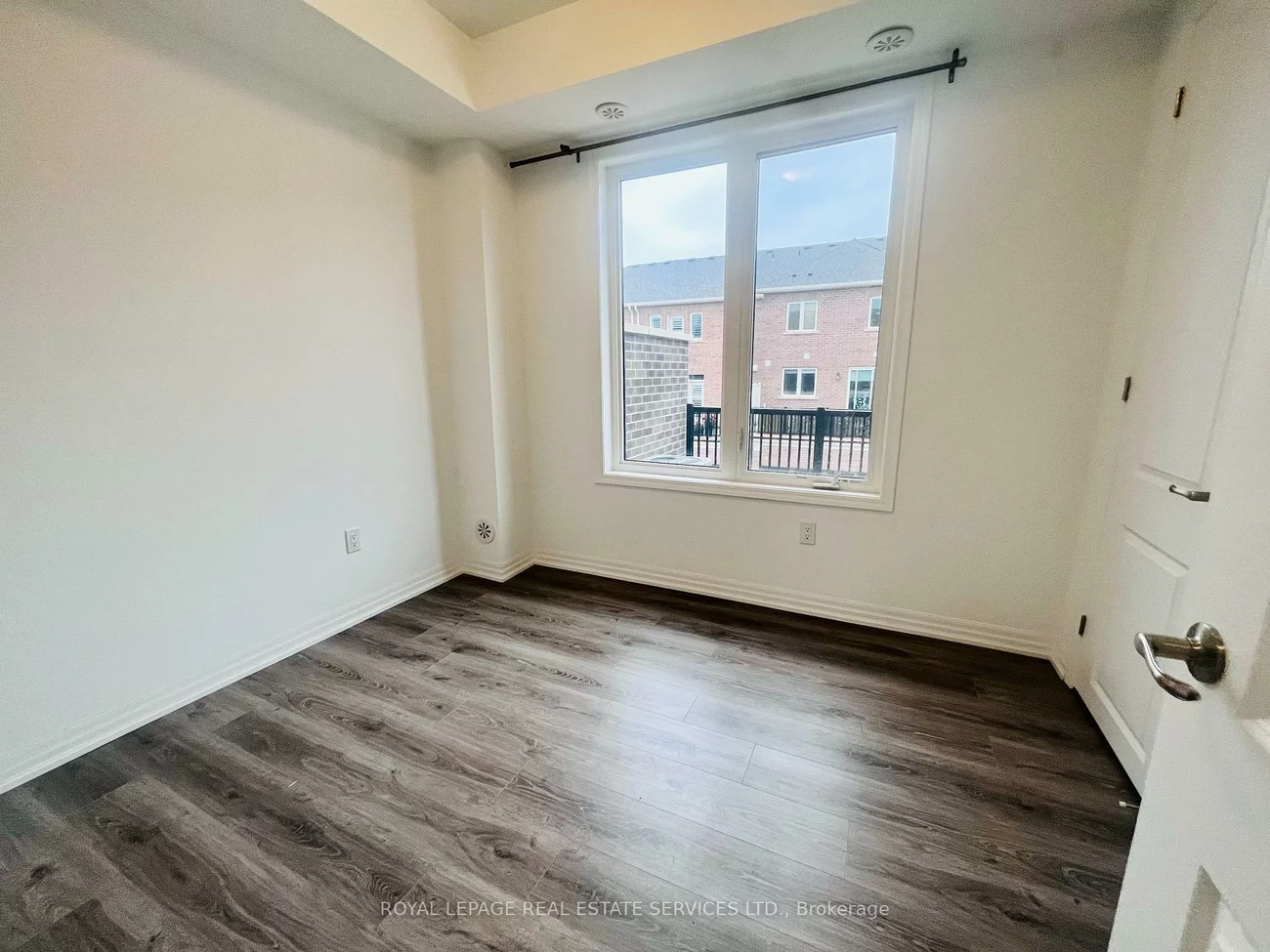 124, Burnhamthorpe, 1008 - GO Glenorchy, Oakville