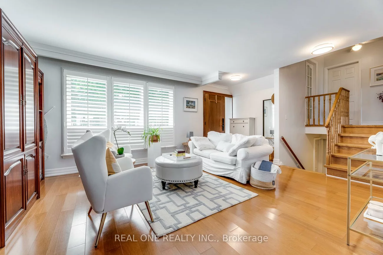 1377, Sheldon, 1020 - WO West, Oakville